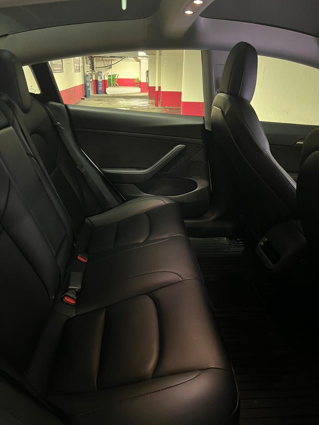 5YJ3E7EB6MF958326 2021 TESLA MODEL 3-4