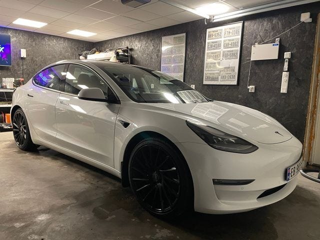 5YJ3E7EC4MF828277 2021 TESLA MODEL 3-2