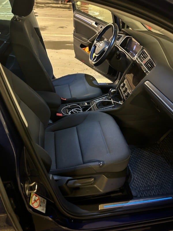 2019 VOLKSWAGEN GOLF - 17