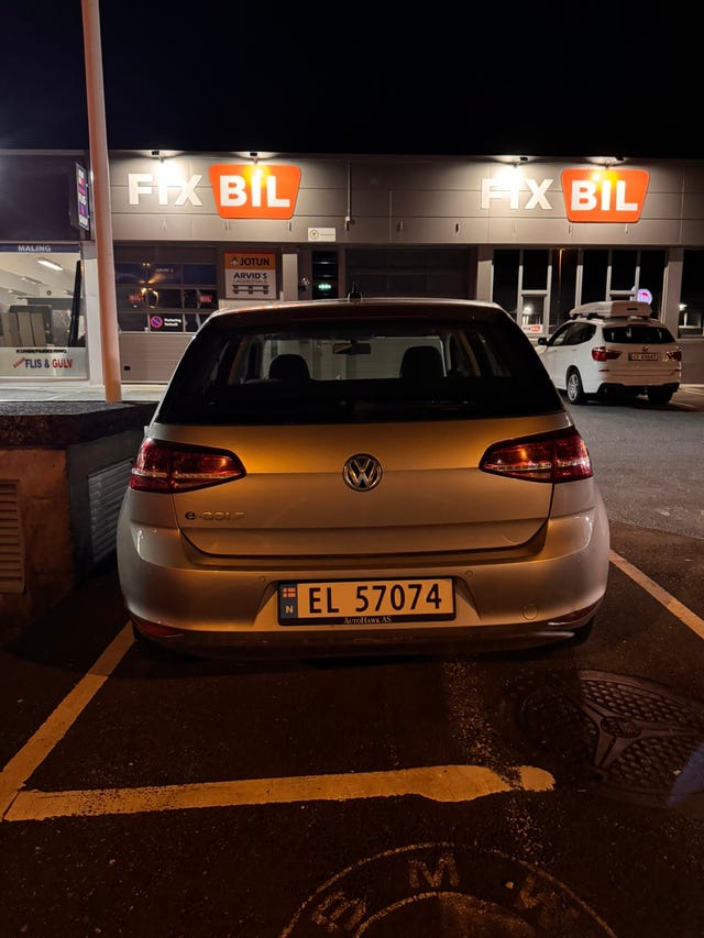 2015 VOLKSWAGEN GOLF - 8