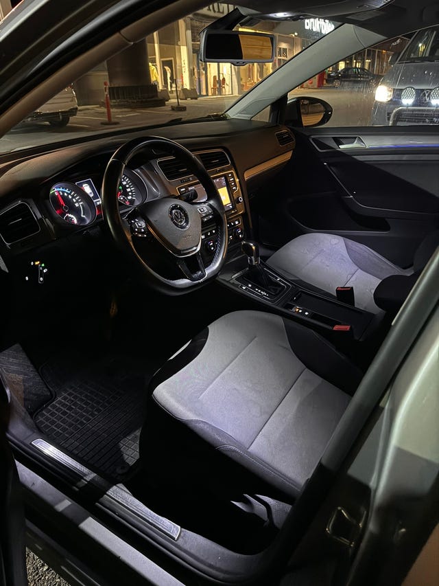 2015 VOLKSWAGEN GOLF - 10