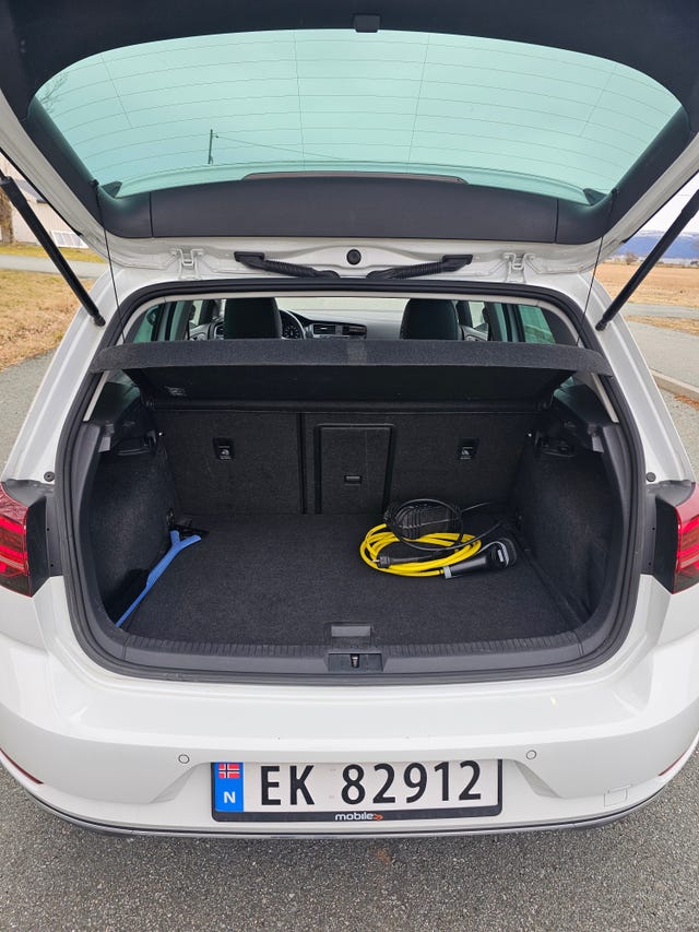 2018 VOLKSWAGEN GOLF - 12