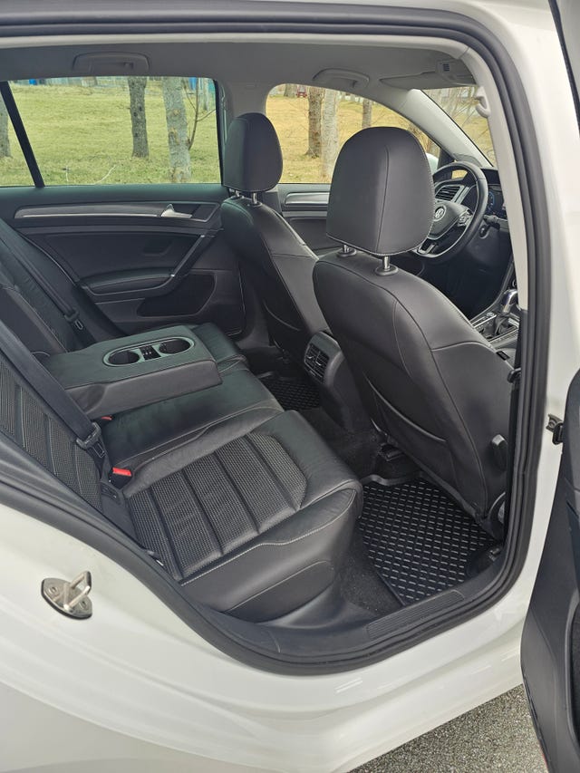 2018 VOLKSWAGEN GOLF - 11