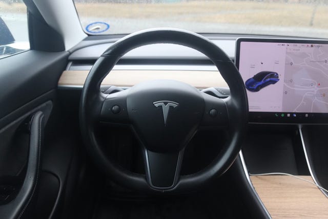 2019 TESLA MODEL 3 - 22
