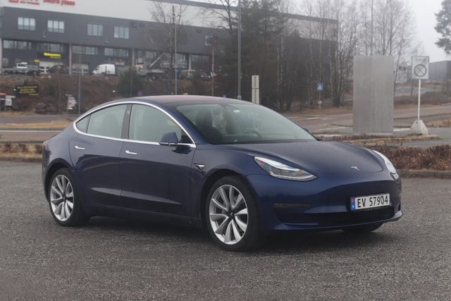 2019 TESLA MODEL 3 - 13