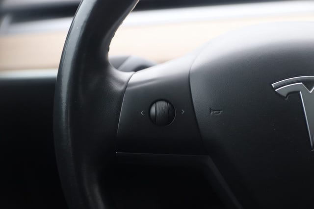 2019 TESLA MODEL 3 - 23