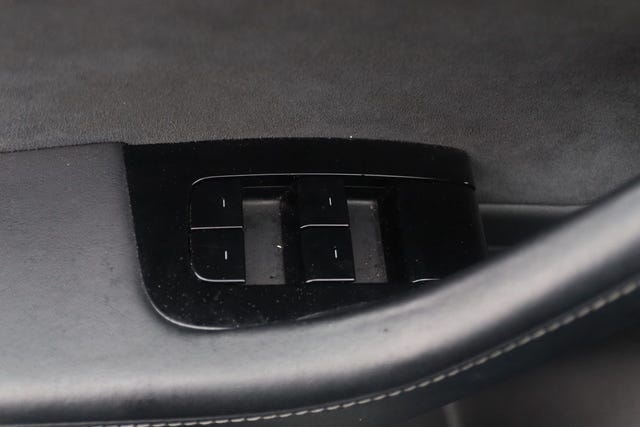 2019 TESLA MODEL 3 - 29