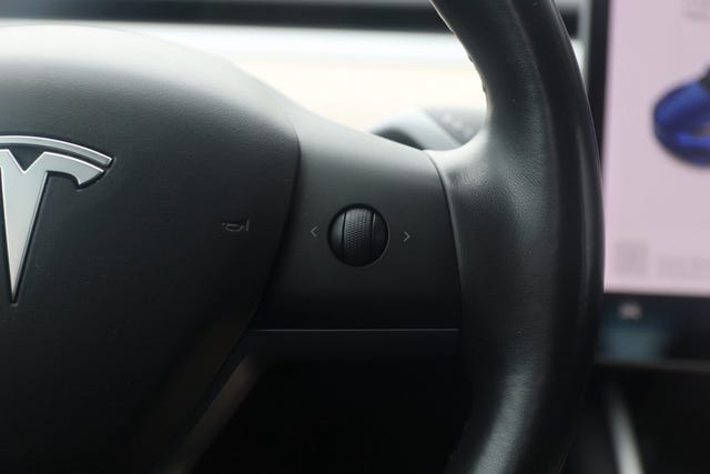 2019 TESLA MODEL 3 - 24