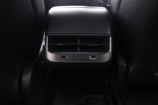 2019 TESLA MODEL 3 - 34