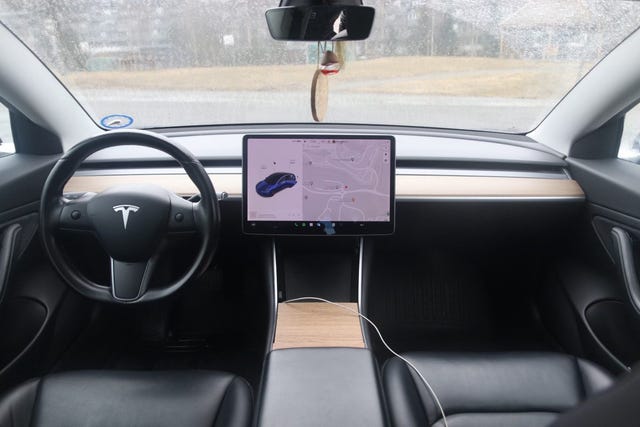 2019 TESLA MODEL 3 - 21