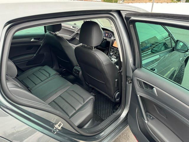 2018 VOLKSWAGEN GOLF - 11