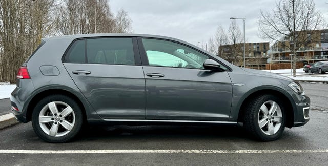 WVWZZZAUZJ8910768 2018 VOLKSWAGEN GOLF-3