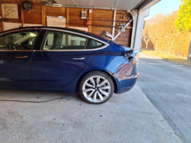 5YJ3E7EB7KF233914 2019 TESLA MODEL 3-2