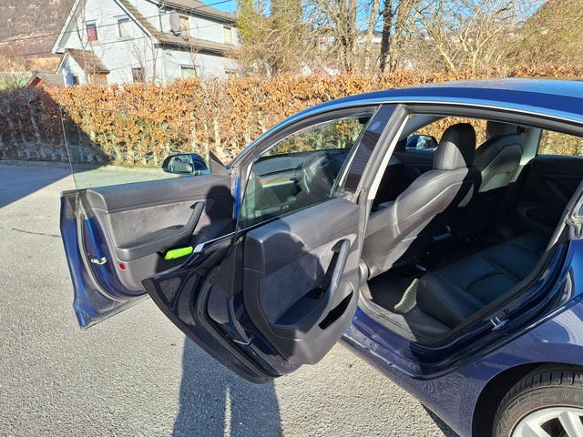 2019 TESLA MODEL 3 - 13
