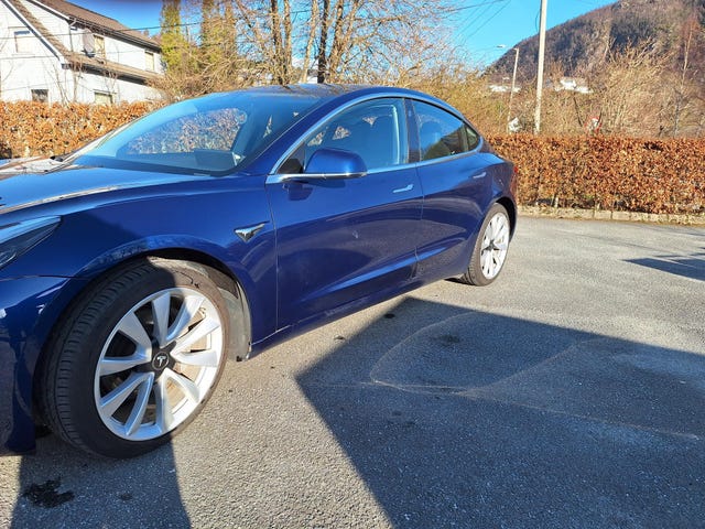 5YJ3E7EB7KF233914 2019 TESLA MODEL 3-1