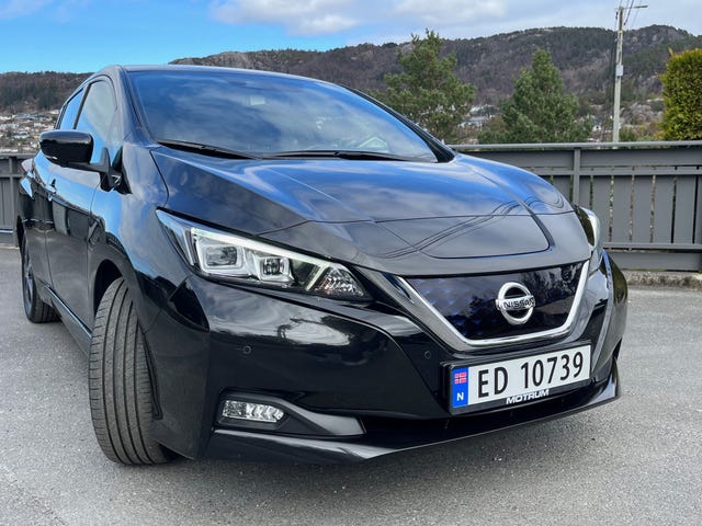 SJNFAAZE1U0137935 2021 NISSAN LEAF-1