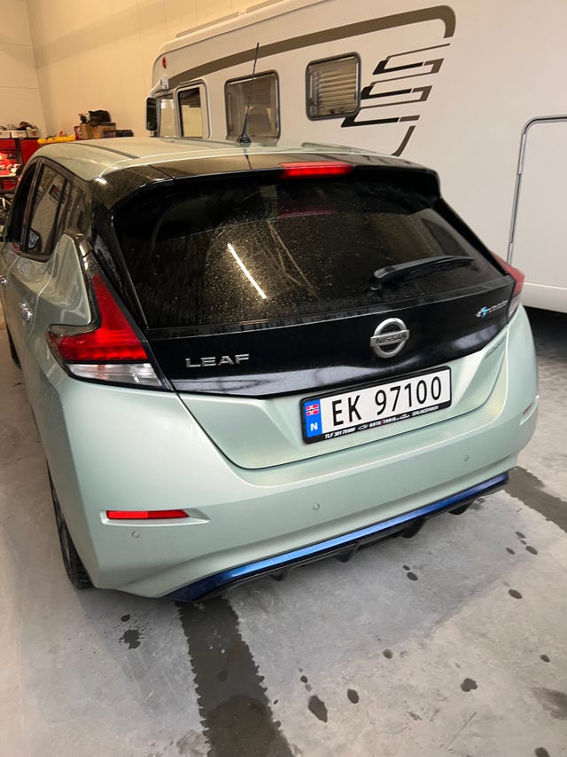 2018 NISSAN LEAF - 9