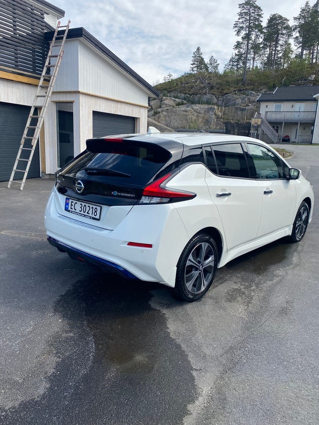 2021 NISSAN LEAF - 8