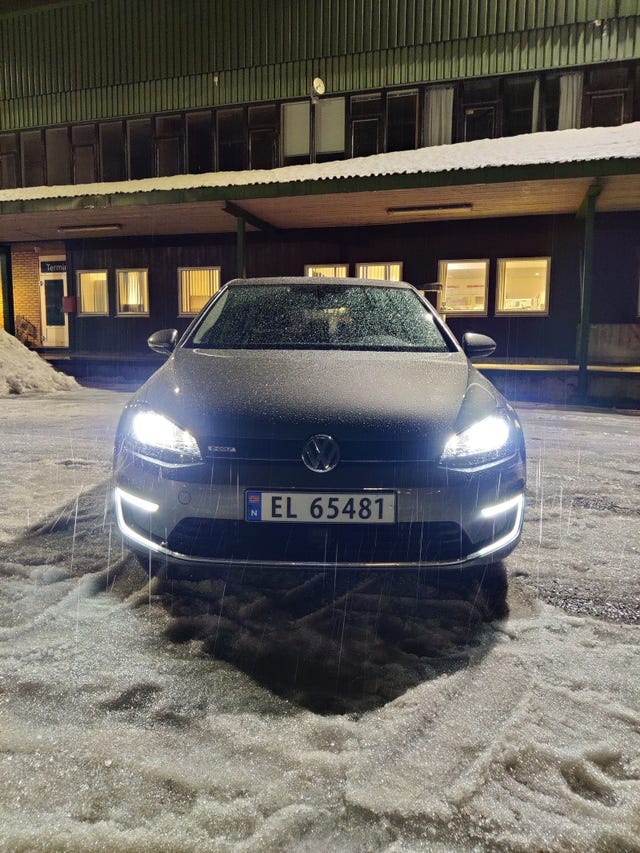 2015 VOLKSWAGEN GOLF - 8