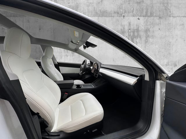 2021 TESLA MODEL 3 - 25