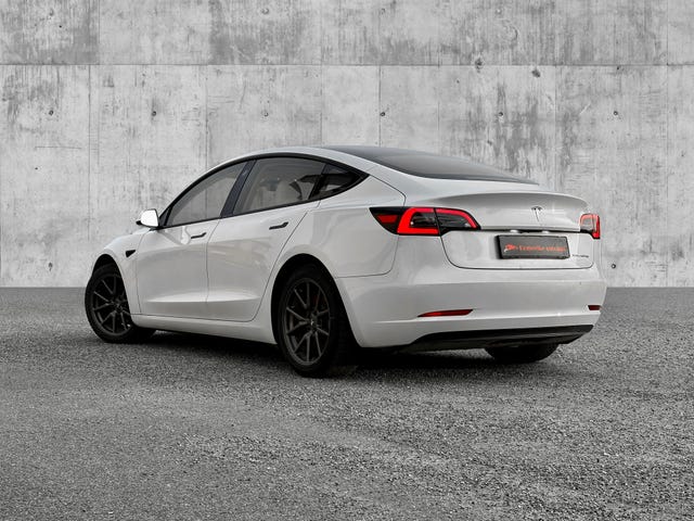 2021 TESLA MODEL 3 - 11