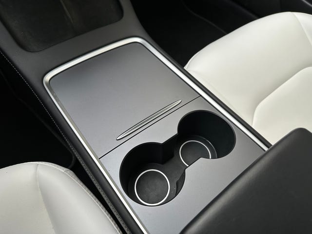 2021 TESLA MODEL 3 - 31