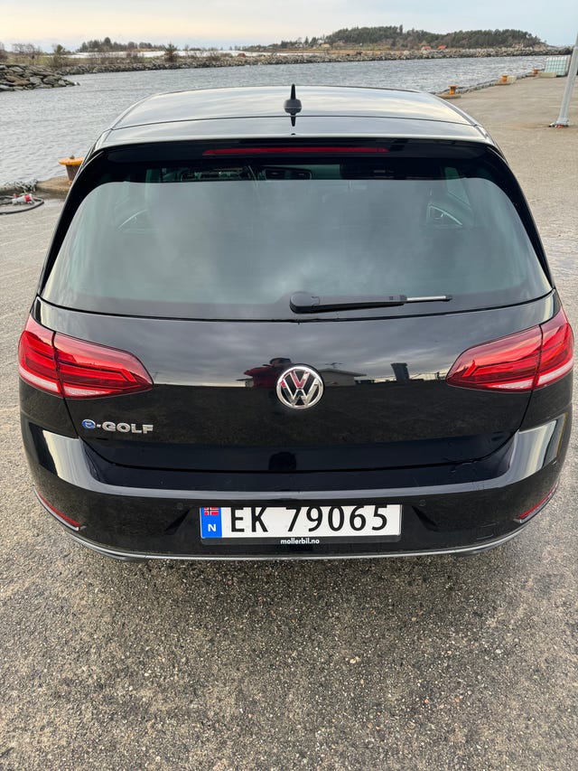 2018 VOLKSWAGEN GOLF - 8