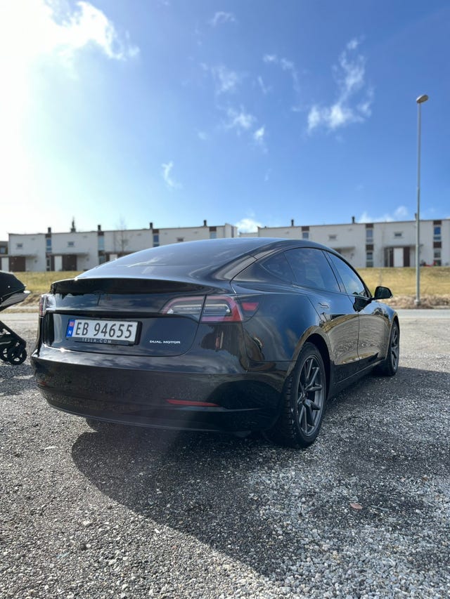 5YJ3E7EB2MF824932 2021 TESLA MODEL 3-5