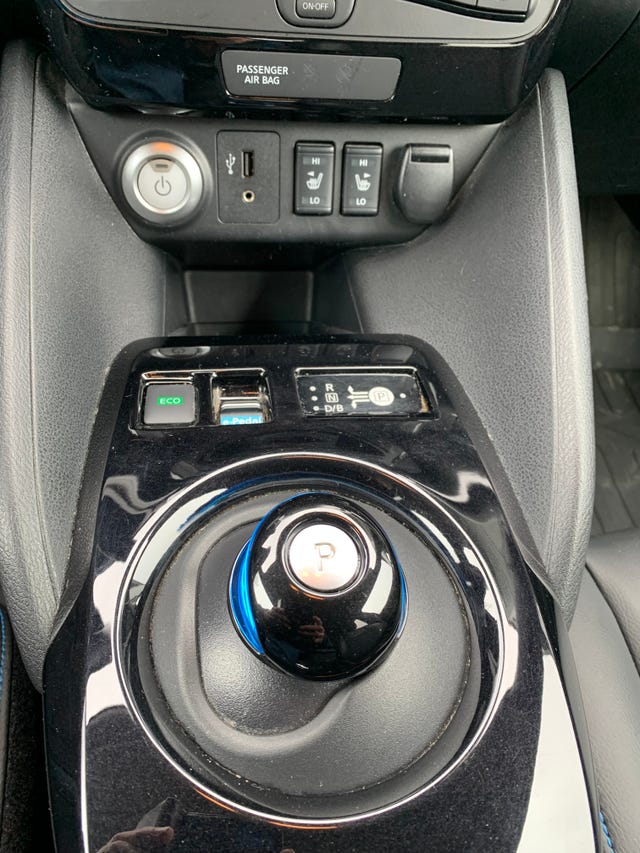 2018 NISSAN LEAF - 15