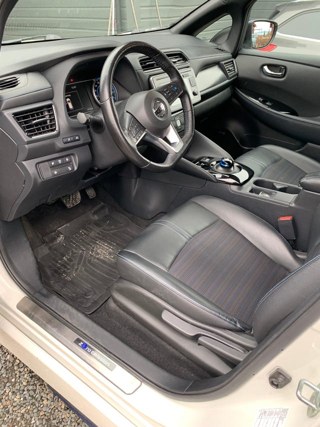2018 NISSAN LEAF - 10