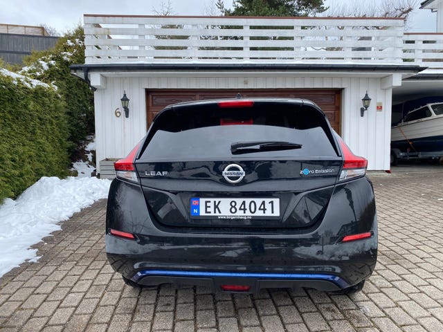 SJNFAAZE1U0005166 2018 NISSAN LEAF-2