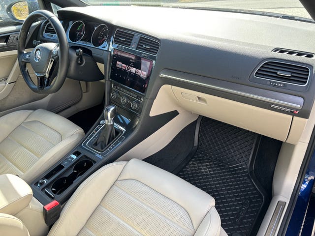 2018 VOLKSWAGEN GOLF - 8