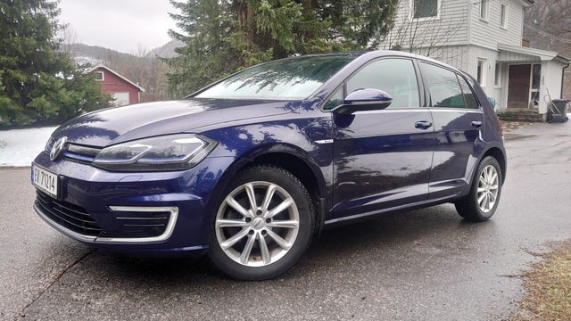 WVWZZZAUZKW912676 2019 VOLKSWAGEN GOLF-0