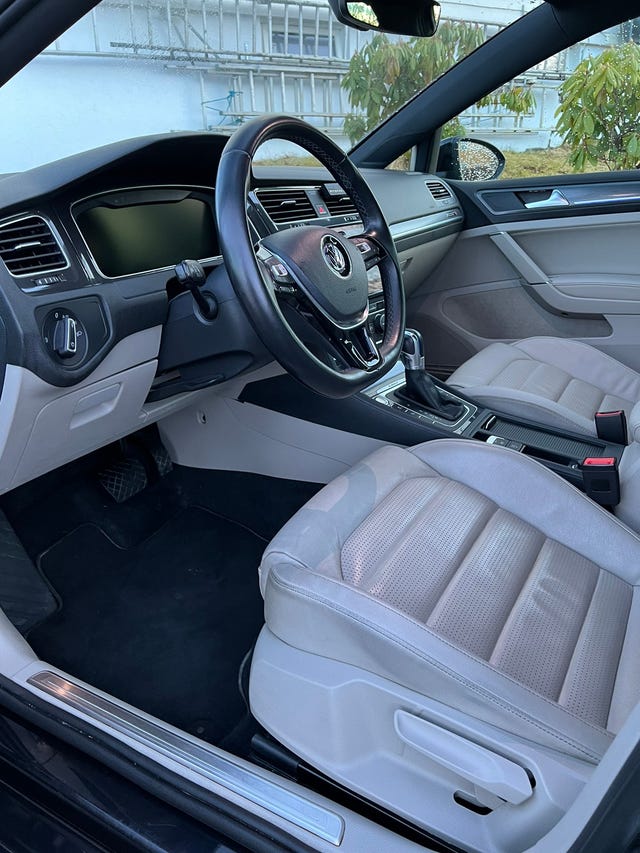 2018 VOLKSWAGEN GOLF - 16