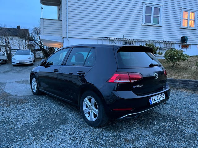 2018 VOLKSWAGEN GOLF - 8