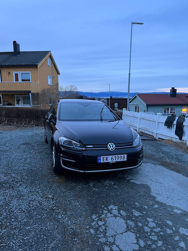 2018 VOLKSWAGEN GOLF - 10