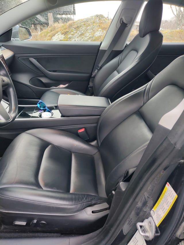 5YJ3E7EB2KF232282 2019 TESLA MODEL 3-5