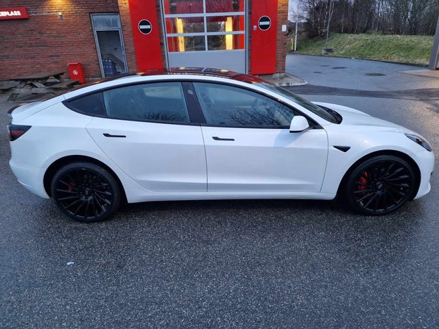 LRW3E7FAXMC238253 2021 TESLA MODEL 3-0