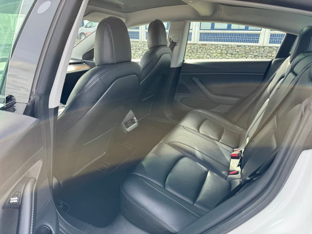 2021 TESLA MODEL 3 - 12