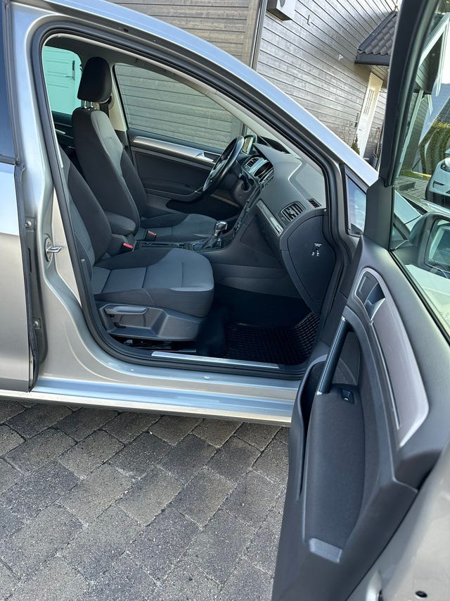 2015 VOLKSWAGEN GOLF - 12