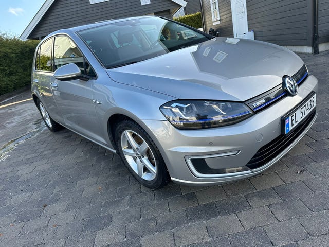 WVWZZZAUZFW907751 2015 VOLKSWAGEN GOLF-3