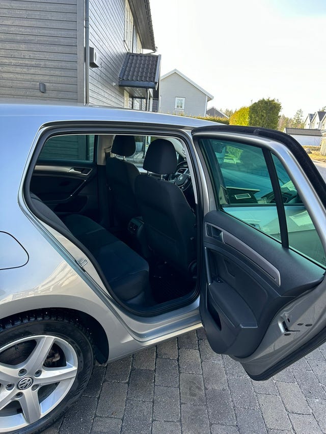 2015 VOLKSWAGEN GOLF - 15