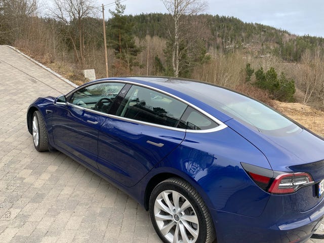 5YJ3E7EB9KF458450 2019 TESLA MODEL 3-4