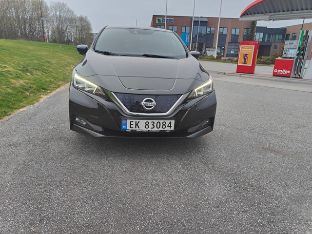 2018 NISSAN LEAF - 8