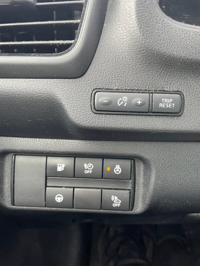 2018 NISSAN LEAF - 12