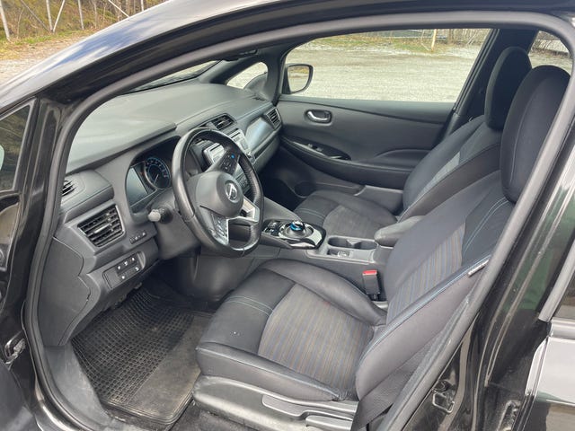 2018 NISSAN LEAF - 8