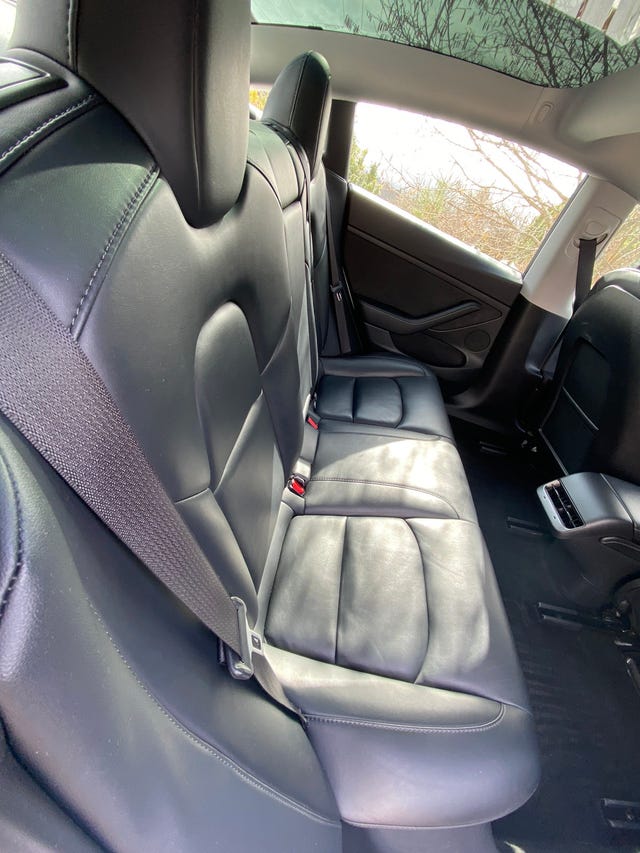 5YJ3E7EB1MF958346 2021 TESLA MODEL 3-4