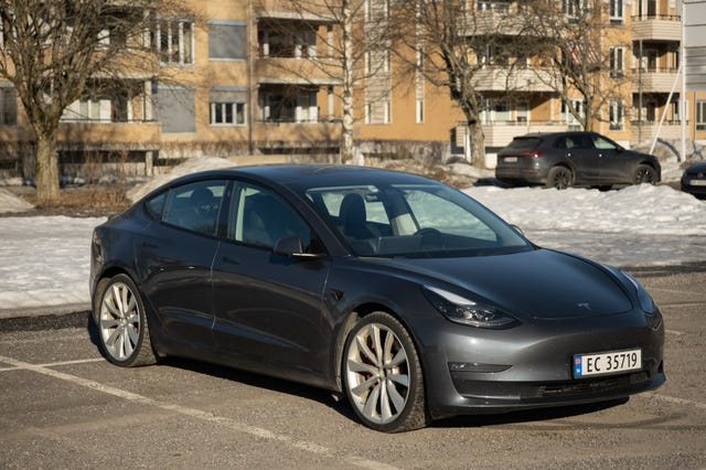 5YJ3E7EC9MF894873 2021 TESLA MODEL 3-1