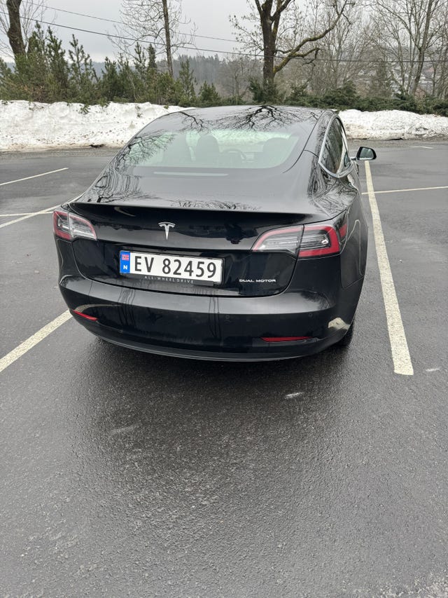 5YJ3E7EB8KF338641 2019 TESLA MODEL 3-4