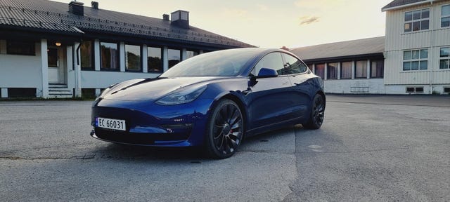 5YJ3E7EC7MF964371 2021 TESLA MODEL 3-1